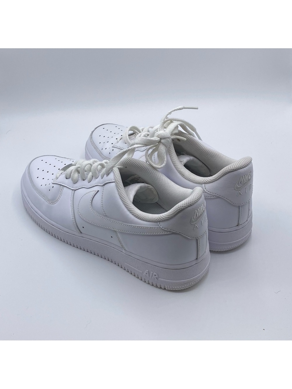 Nike Air Force 1 Low White - Picture 2 of 4